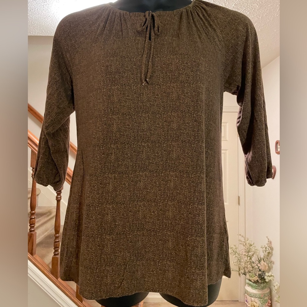 LuLaRoe Top with Tie Front - Size Medium